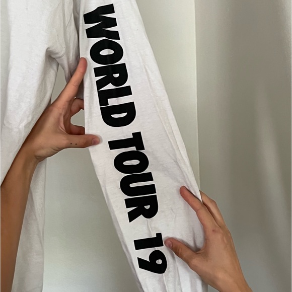 John Mayer World Tour 19’ “MILWAUKEE” Merch - Picture 3 of 3